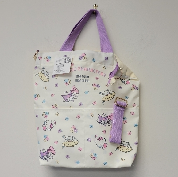 Sanrio Hello Kitty & Friends Floral Crossbody Bag - Picture 1 of 9